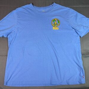 Levi’s “Peace Earth” Relaxed Fit Graphic T-Shirt – Blue